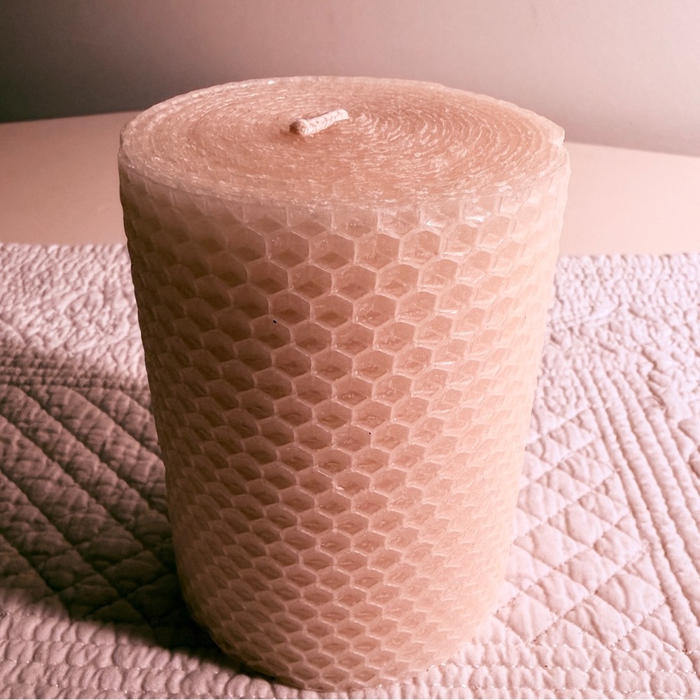 Rolled Beeswax Candle